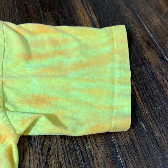 Reese’s peanut butter cup chocolate bar men’s small anvil tag 2002 Y2K t-shirt - Picture 6 of 6